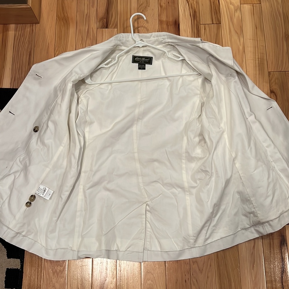 Eddie Bauer Women’s Trench Coat (XL) - Picture 5 of 6